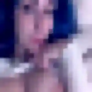 Photo de Salima à Évron (35 ans) - plan cul anonyme