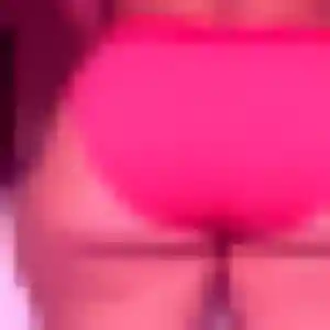 Ava, 36 ans, cherche un plan cul à Eyguières