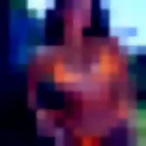 Violette, fille de 23 ans propose plan cul à Eysus