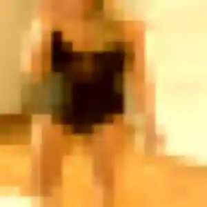 Oriane, femme de 22 ans cherche plan cul à Fargues-Saint-Hilaire