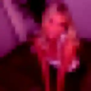 Photo de Sandrine à Farschviller (25 ans) - plan cul gratuit