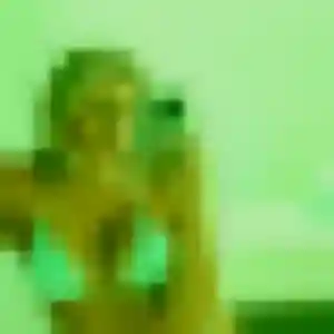 Eugenie, 23 ans, connectée à Fay-de-Bretagne pour un plan cul
