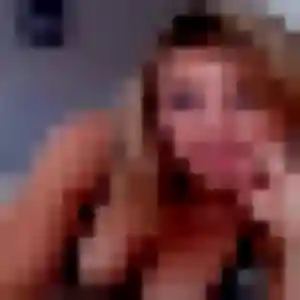 Rejoins Leana, 41 ans à Ferrières en privé