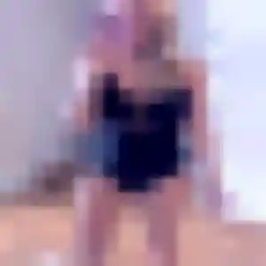 Jocelyne, 32 ans, disponible à Filstroff pour un plan cul
