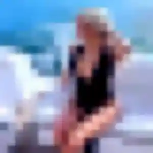 Lily, fille de 42 ans cherche plan cul à Flangebouche