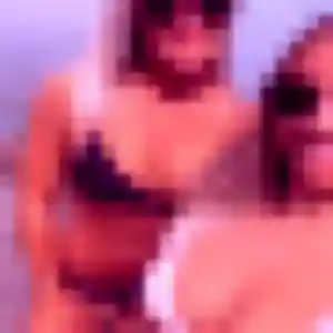 Kenza, 43 ans, connectée à Francueil pour une rencontre coquine
