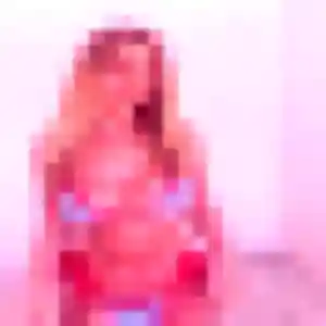 Maya (29 ans) à Fréjeville cherche une rencontre ce soir