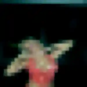 Leontine, 36 ans, connectée à Frénouville pour une rencontre coquine