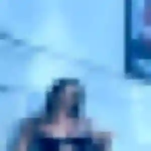 Contacte Azalee, 23 ans à Frépillon gratuitement