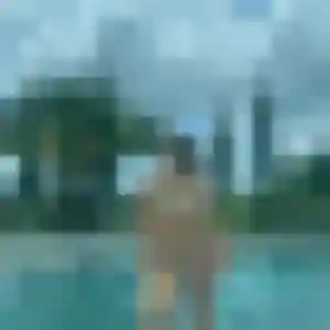 Yvonne, 32 ans, connectée à Fronsac pour une rencontre coquine