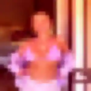 Kenza (38 ans) à Gavisse propose une rencontre ce soir