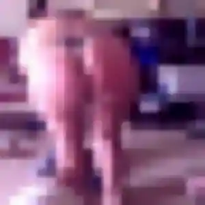 Photo de Benedicte à Gémenos (24 ans) - plan cul discret