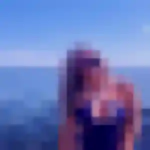 Phoebe, fille de 22 ans veut plan cul à Gevry