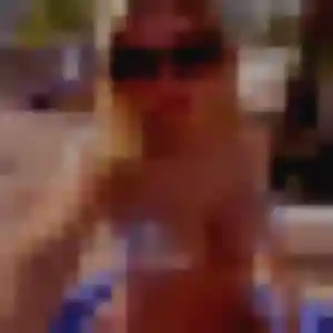 Colombe, 34 ans, en ligne à Gourbeyre pour une rencontre coquine