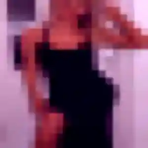 Amel, 28 ans, en ligne à Gouville-sur-Mer pour un plan cul