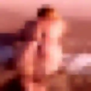 Photo de Louisa à Gouville-sur-Mer (26 ans) - plan cul gratuit