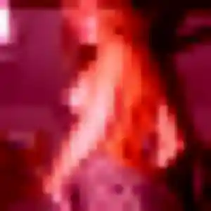 Touria, 30 ans, en ligne à Grand'Combe-Châteleu pour une rencontre coquine