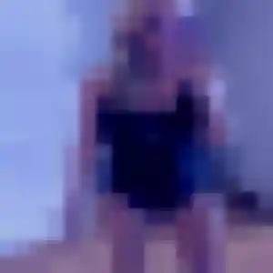 Flavia, 44 ans, connectée à Grand-Couronne pour une rencontre coquine