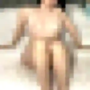 Geneve, femme de 22 ans cherche plan cul à Granges-Aumontzey