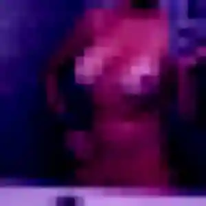 Ibtissam, 43 ans, connectée à Groslée-Saint-Benoit pour une rencontre coquine