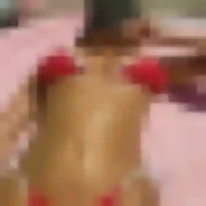 Photo de Leonore à Guer (45 ans) - plan cul gratuit