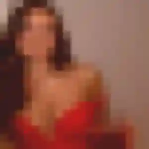 Sexy Veronique, 22 ans à Guibeville - voir sa photo