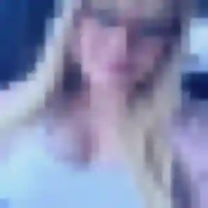 Helena, 28 ans, cherche un plan cul à Guichen