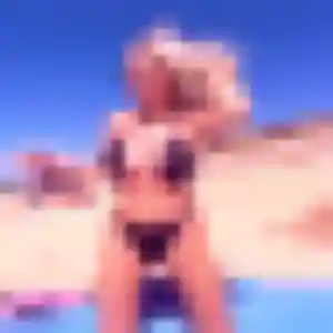 Myriam, femme de 32 ans cherche plan cul à Guimaëc
