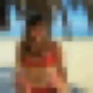 Blanche, 36 ans, dispo pour plan cul à Hanvoile