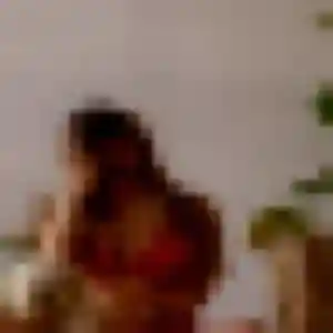 Tania, 23 ans, dispo pour plan cul à Hautecourt-Romanèche