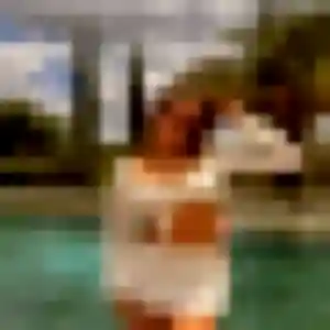 Vicky, 29 ans, en ligne à Hauteville-sur-Mer pour un plan cul