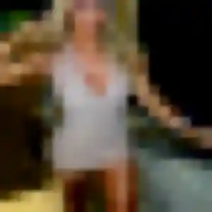 Photo de Dina à Heilles (44 ans) - plan cul discret