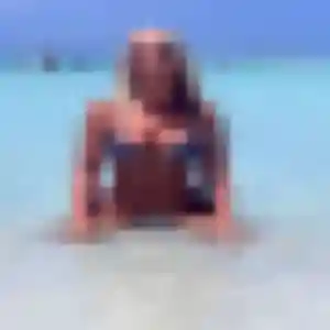 Laure, 34 ans, connectée à Heudebouville pour un plan cul