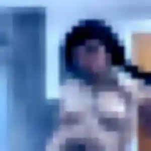 Photo de Lola à Hostun (43 ans) - plan cul anonyme