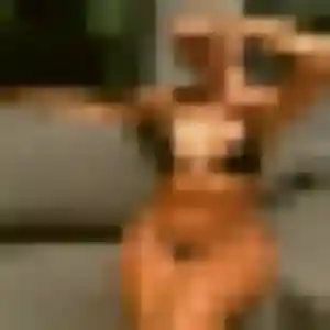 Renee, fille de 27 ans cherche plan cul à Houlbec-Cocherel