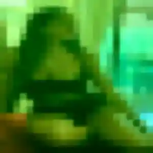 Photo sexy de Veronique, 28 ans à Illtal - plan discret