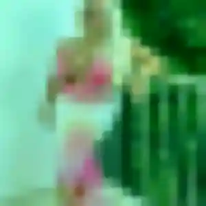 Charmante Magalie, 42 ans à Insming - voir sa photo