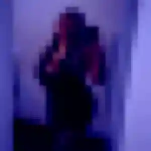 Coralie, 34 ans, en ligne à Issoudun pour un plan cul