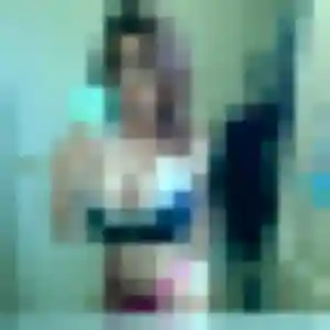 Berenice, femme de 37 ans propose plan cul à Iwuy