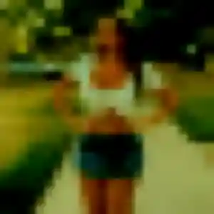 Alessandra, 37 ans, cherche un plan cul à Janneyrias