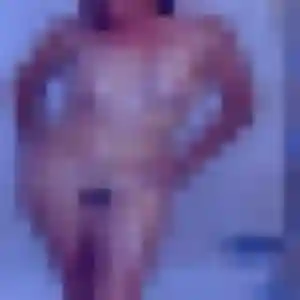 Rosalie, 23 ans, disponible à Jargeau pour un plan cul
