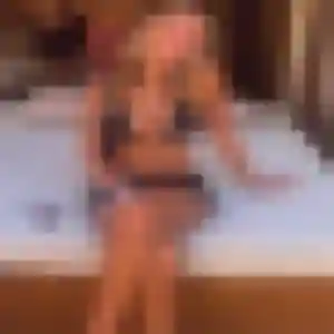 Belle Ximena, 25 ans à Jarnac - voir sa photo