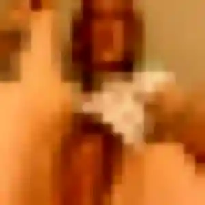 Aurelie, 22 ans, en ligne à Jasseron pour une rencontre coquine