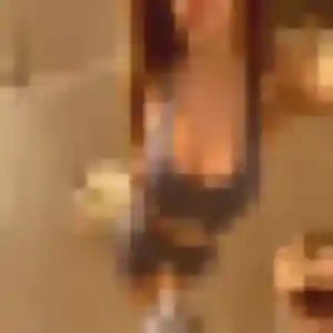 Candice, 22 ans, dispo pour plan cul à Jayat