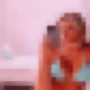 Estee, 39 ans, connectée à Jonquières-Saint-Vincent pour une rencontre coquine