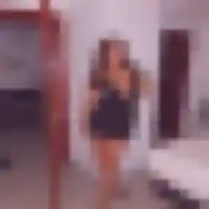 Photo exclusive de Hajar, 31 ans à Jonquières-Saint-Vincent - rencontre coquine
