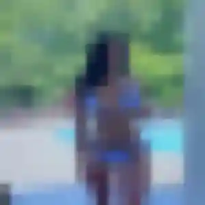 Photo de Brune à Jonzieux (39 ans) - plan cul discret