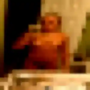 Karen, 29 ans, connectée à Josselin pour une rencontre coquine
