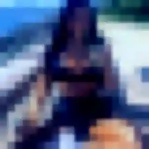 Photo privée de Brune, 25 ans à Jouars-Pontchartrain - plan discret