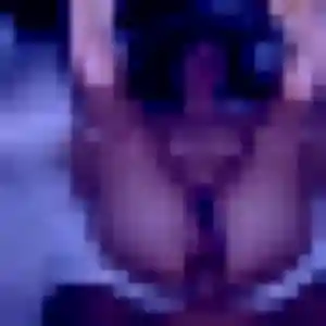 Aurelie, 38 ans, disponible à Joué-l'Abbé pour un plan cul